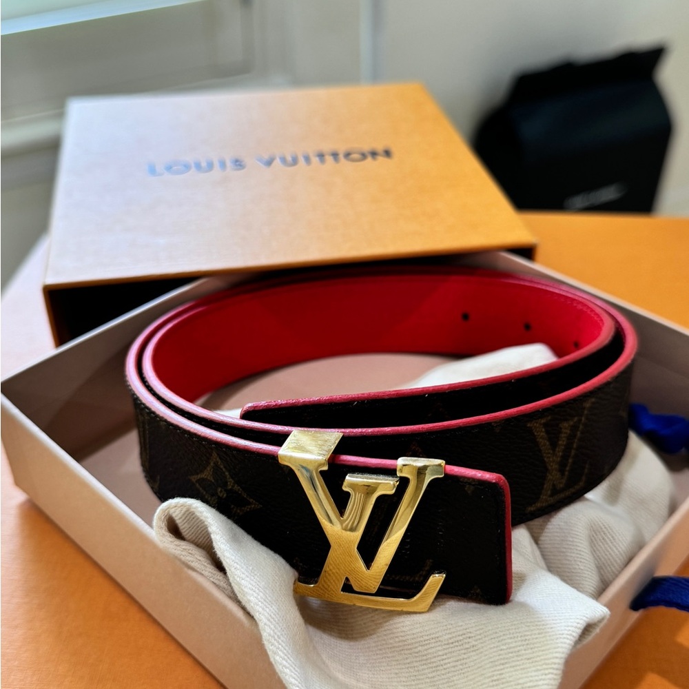 Louis Vuitton Two Sided Belt - Picture 3 of 6